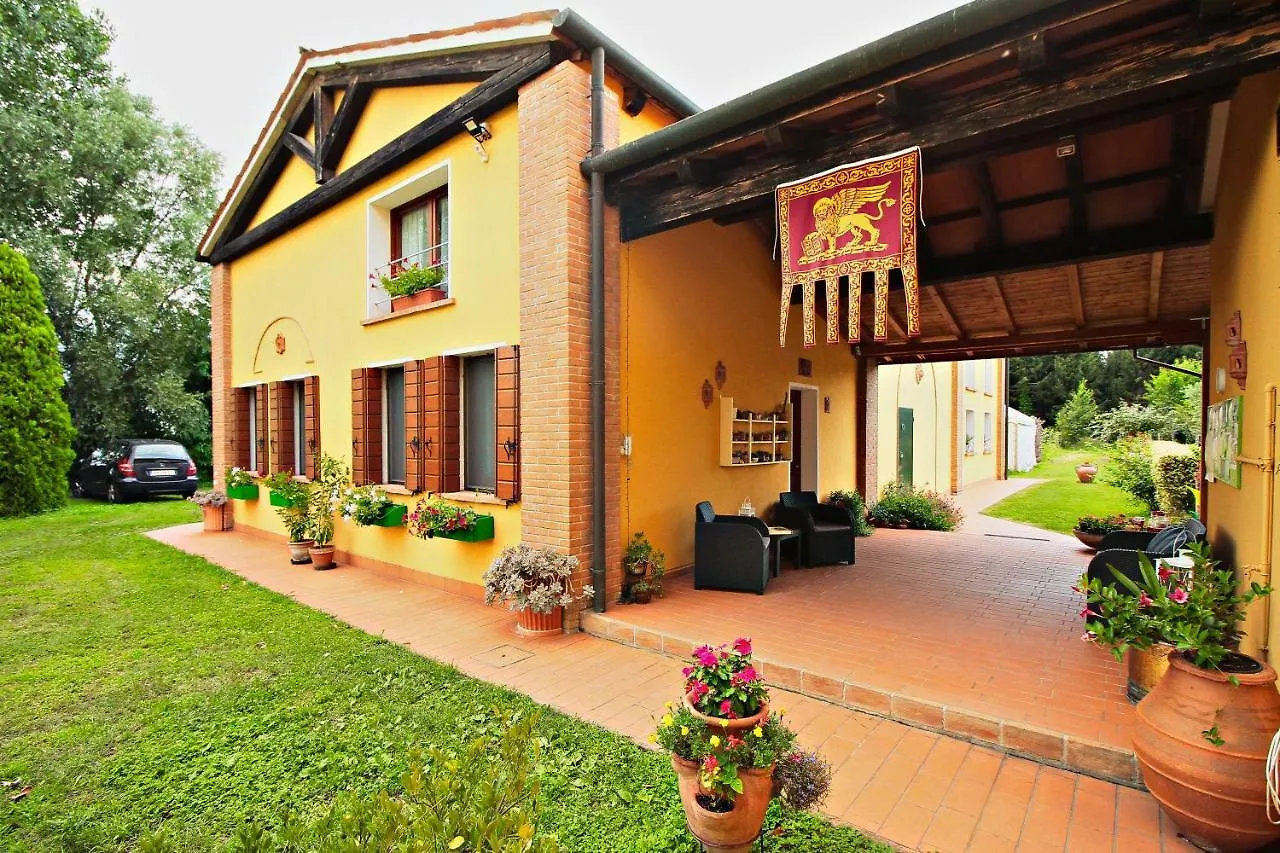 Ca' Leone - Sans Souci - Apartment With Pool Mira