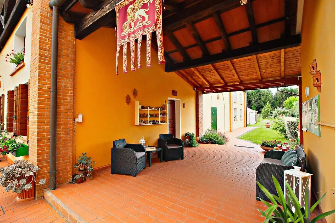 Ca' Leone - Sans Souci - Apartment With Pool Mira
